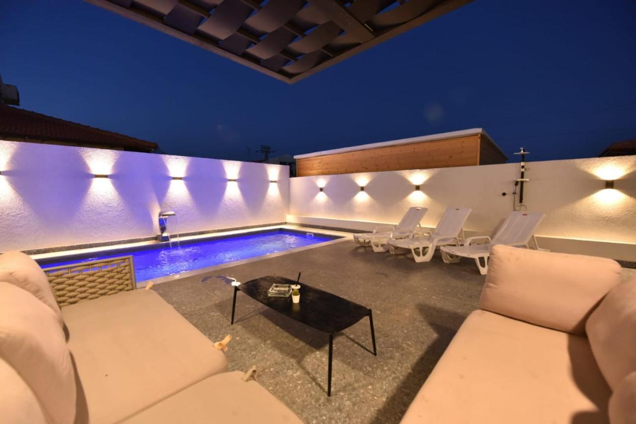 White-Private Pool Luxury Villa Эйлат Экстерьер фото
